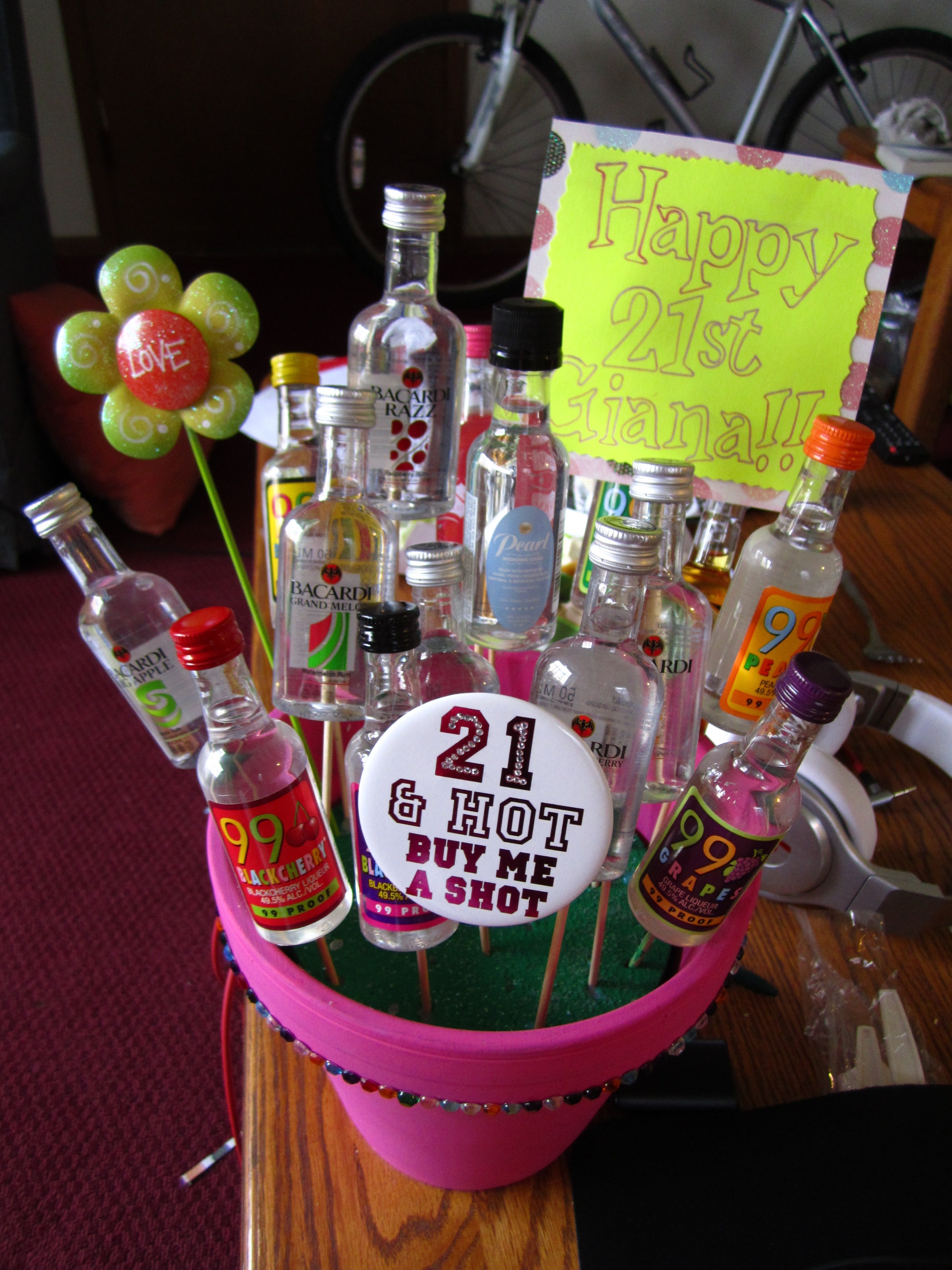 10 Elegant 21St Birthday Gift Ideas For Best Friend 2024