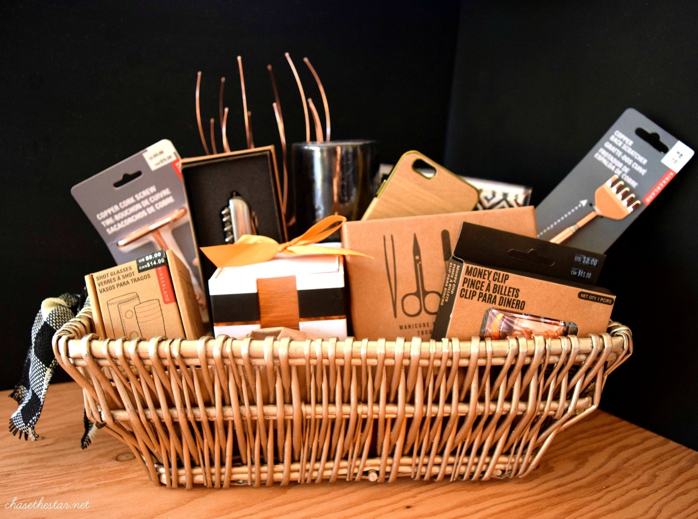 10 Viral Gift Basket Ideas For Man After He Proposes