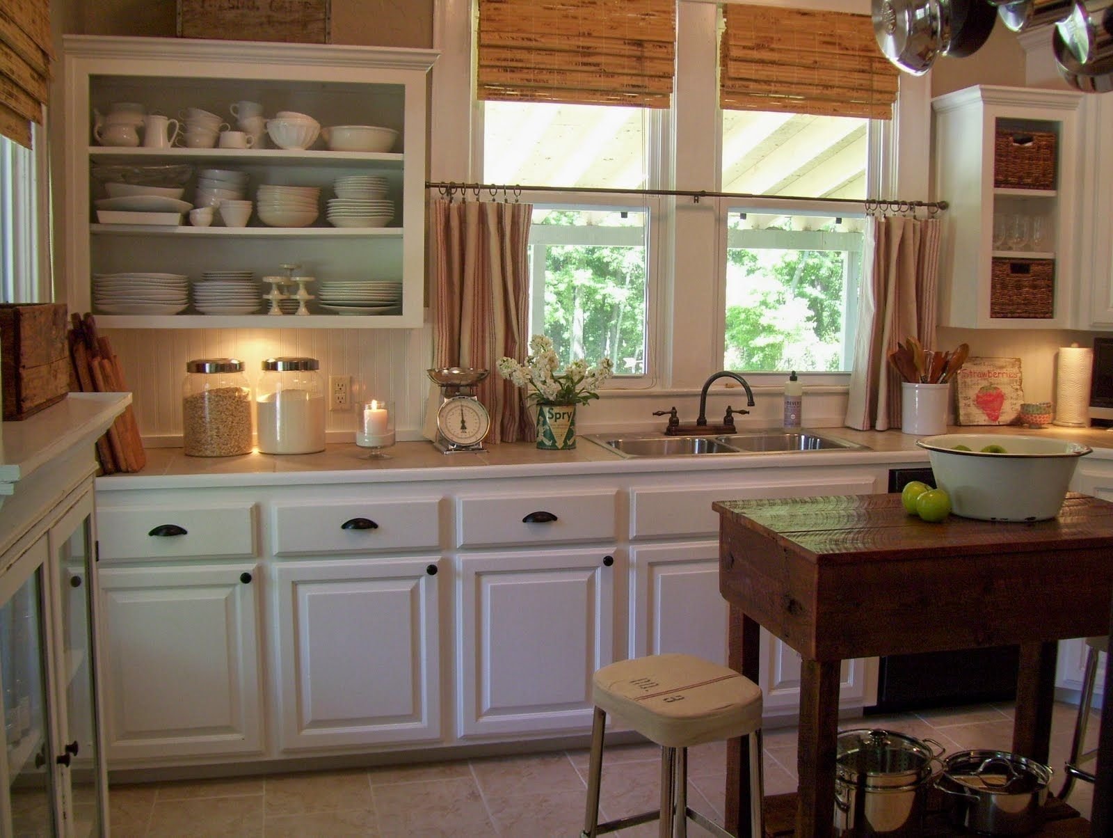 10 Awesome Country Kitchen Ideas On A Budget 2024