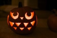 5 pumpkin carving ideas that kids will love - stretching a buck