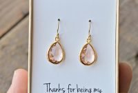 50 awesome gift for bride from maid of honor on wedding day