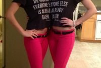 best friend! twins &lt;3 funny halloween costumes. | funny stuff