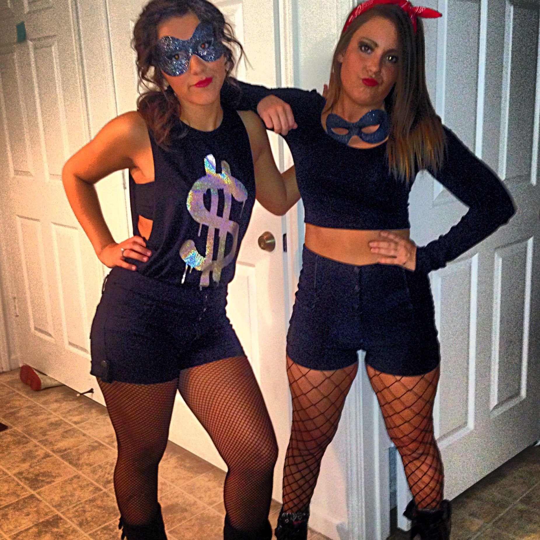 College Halloween Costumes For Brunettes Camden Dccb