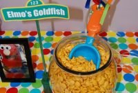 elmo's goldfishcute idea for a kid's party but with a clean fish