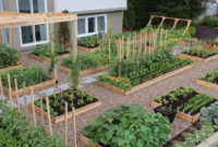 front yard vegetable garden seattle | pallet potting bench peach