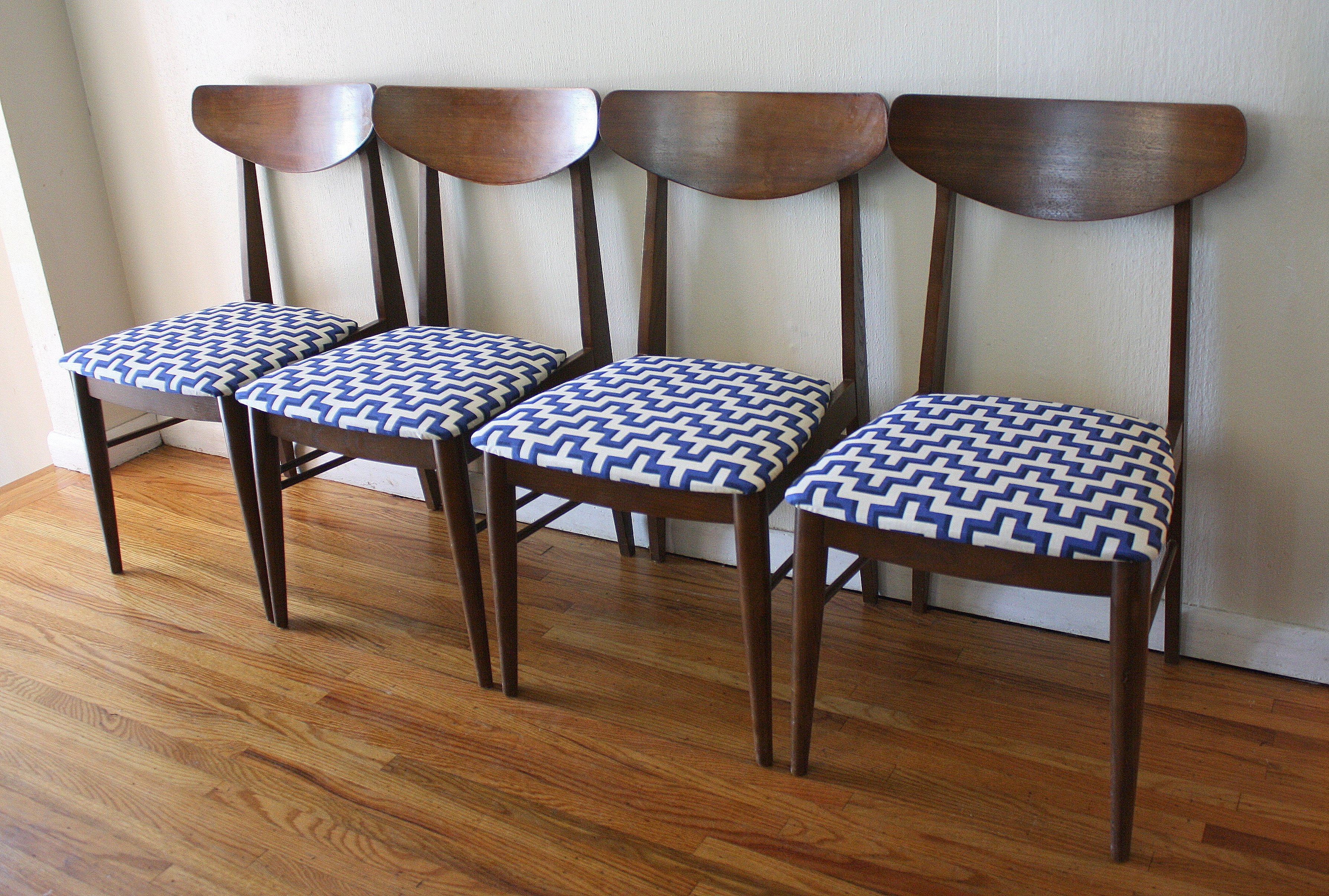 Fabric Ideas For Dining Room Chairs