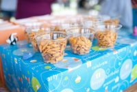 gold fish crackers make a delicious movie snack for a finding nemo