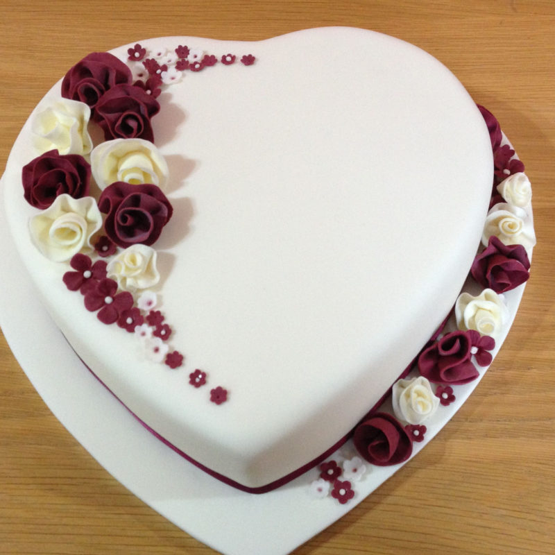 10 Beautiful Heart Shaped Cake Decorating Ideas 2024