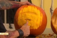 how to carve incredible pumpkin faces ⎢ray villafane⎢martha