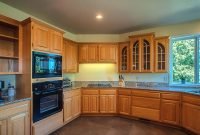 innovative kitchen color ideas with oak cabinets kitchen paint