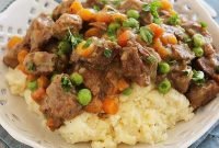 irish beef stew with mashed potatoes