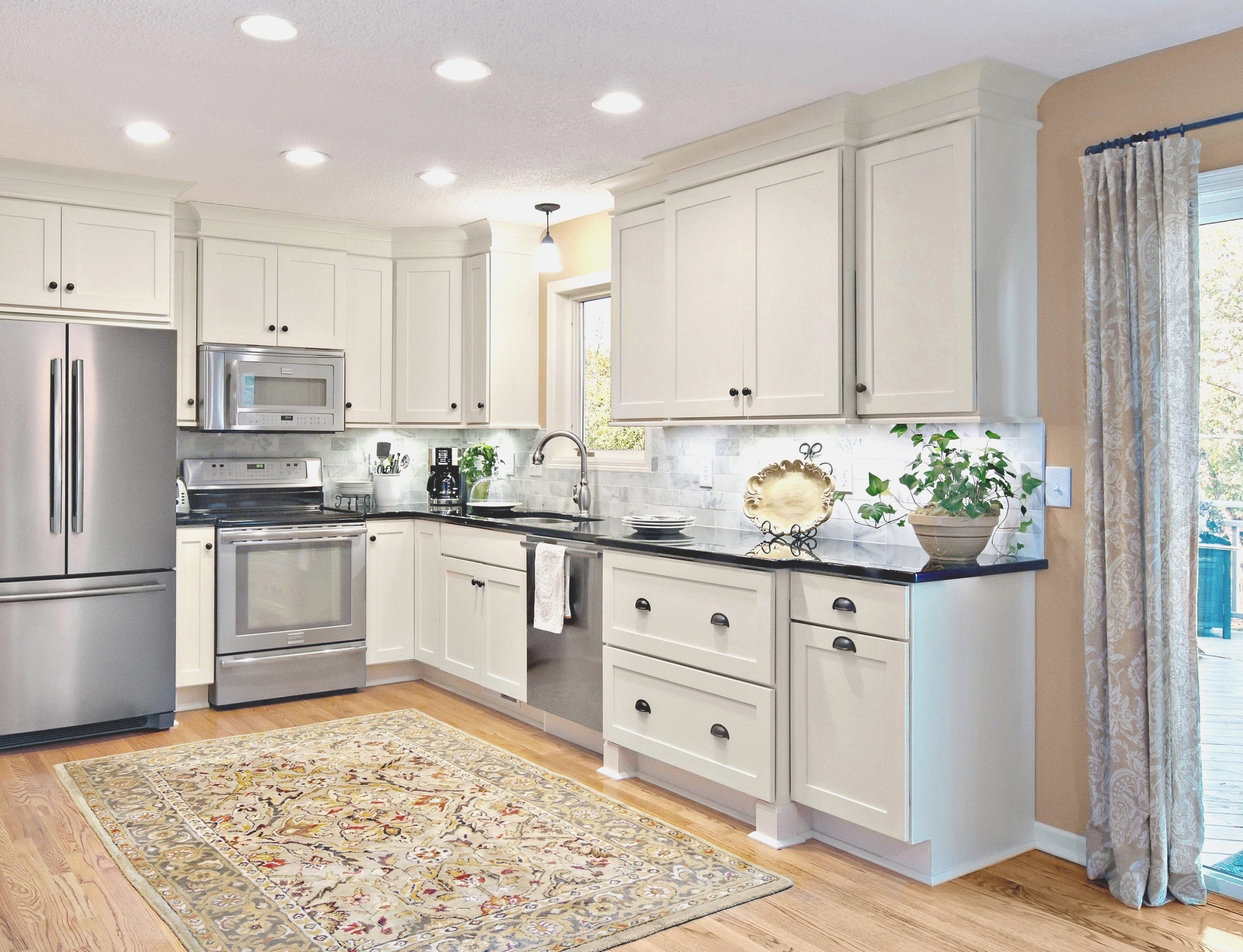 kitchen cabinet molding styles        <h3 class=