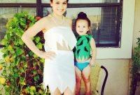 mother daughter halloween costume flinstones diy | khloe my