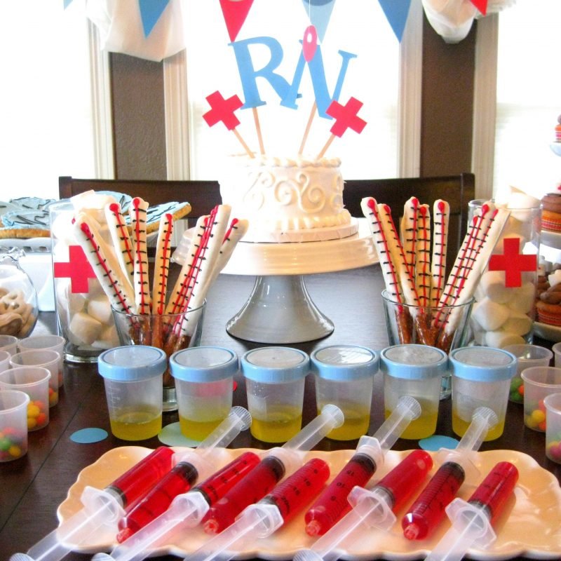 10 Great Nursing School Graduation Party Ideas 2024