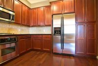 oak kitchen cabinets: pictures, ideas &amp; tips from hgtv | hgtv