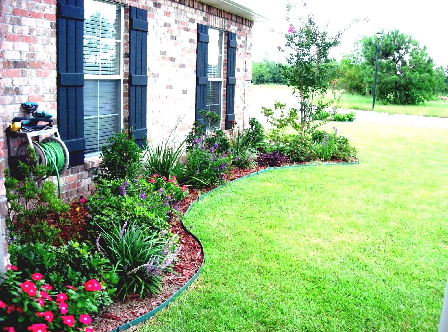 Simple Front Yard Garden Ideas