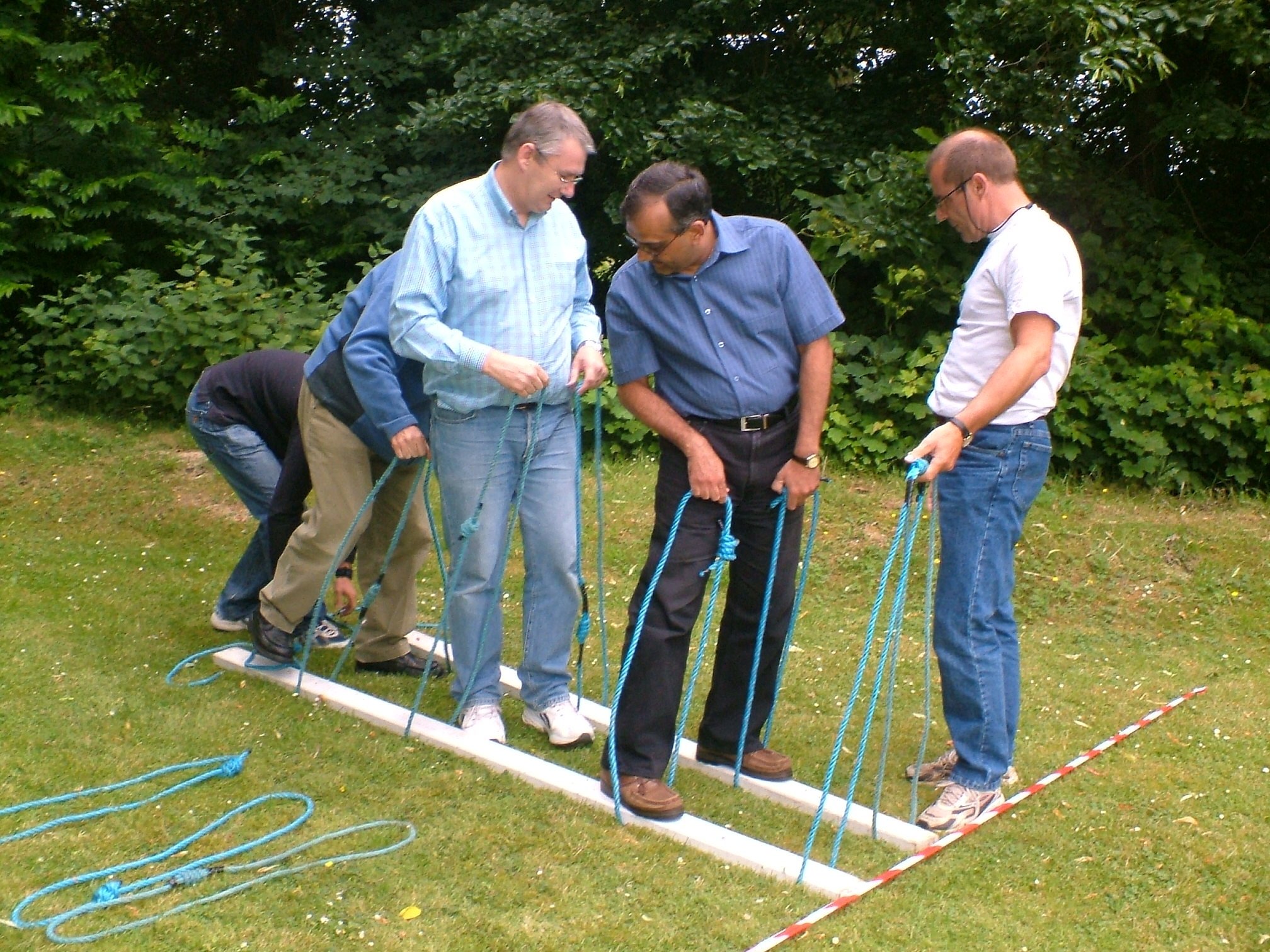 10 Stylish Corporate Team Building Activities Ideas 2024