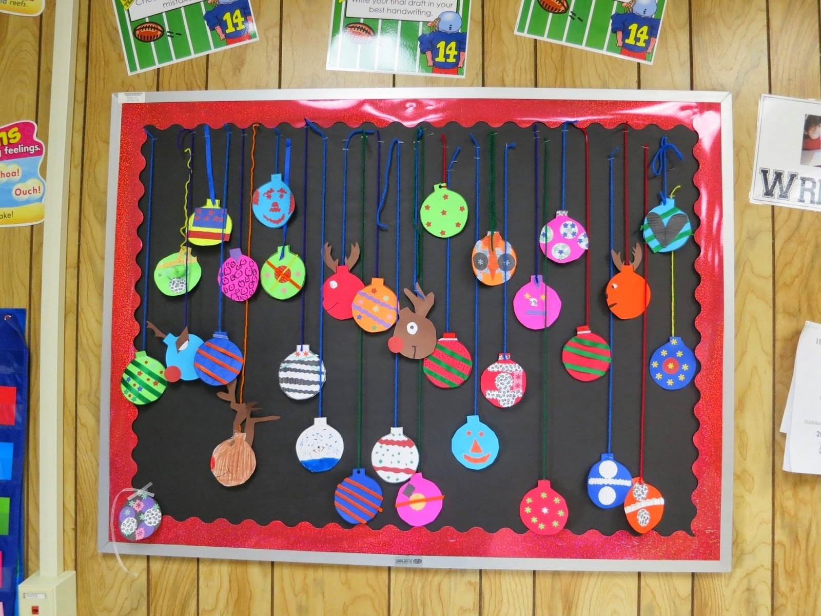 10 Lovable Christmas Bulletin Board Ideas For Teachers 2023