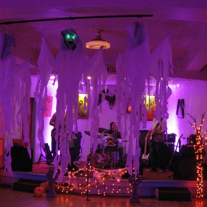 10 Great Halloween Party Theme Ideas For Adults 2024
