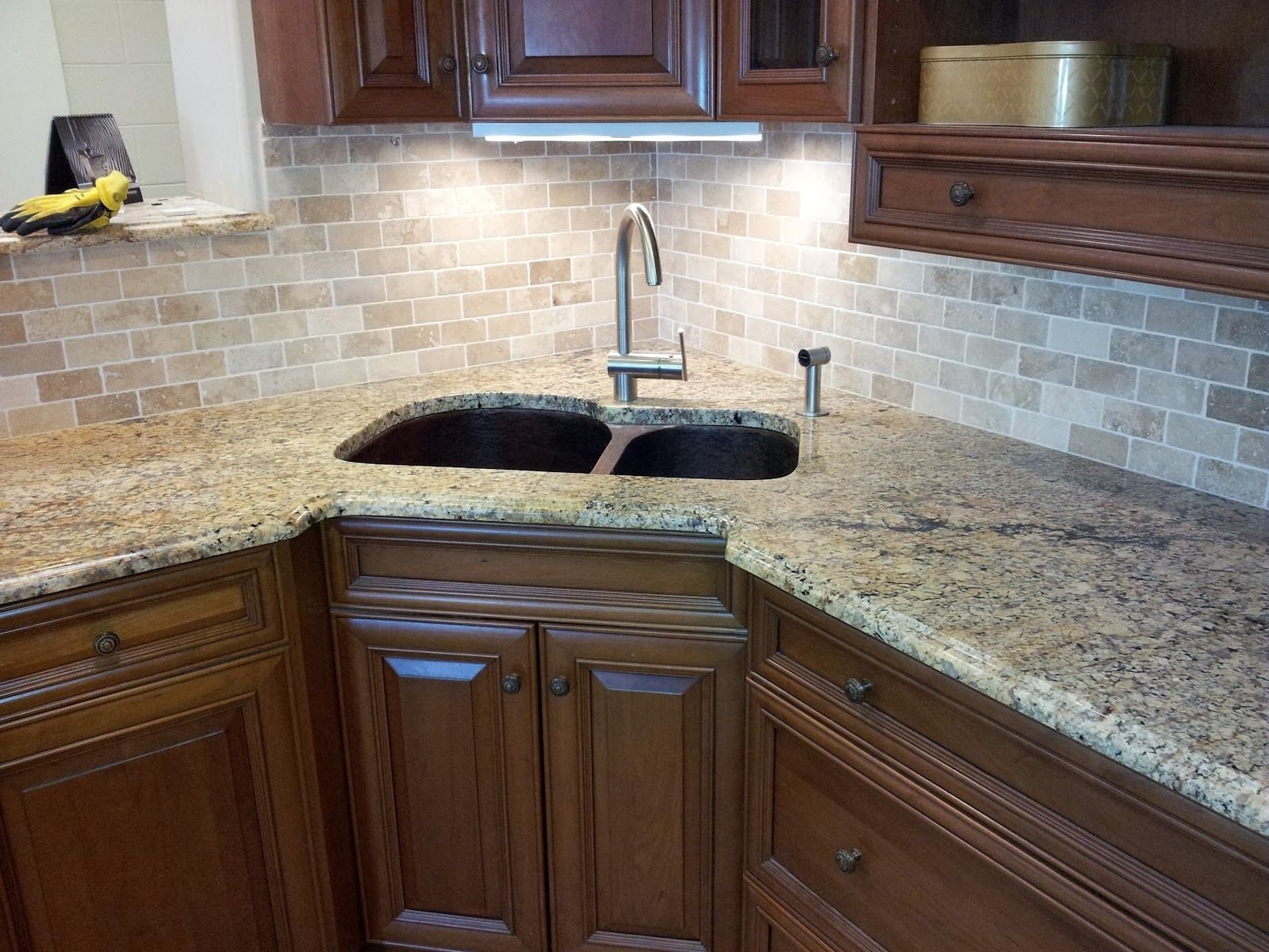 10 Ideas For Kitchen Backsplash With Granite Countertops 2023