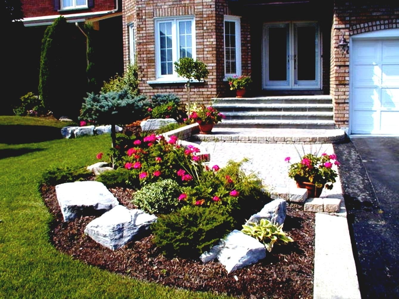 Small Front Yard Landscaping Ideas On A Budget - Image to u