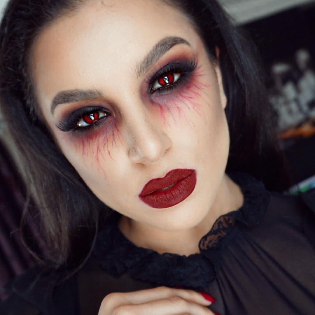 10 Trendy Vampire Makeup Ideas For Women 2024